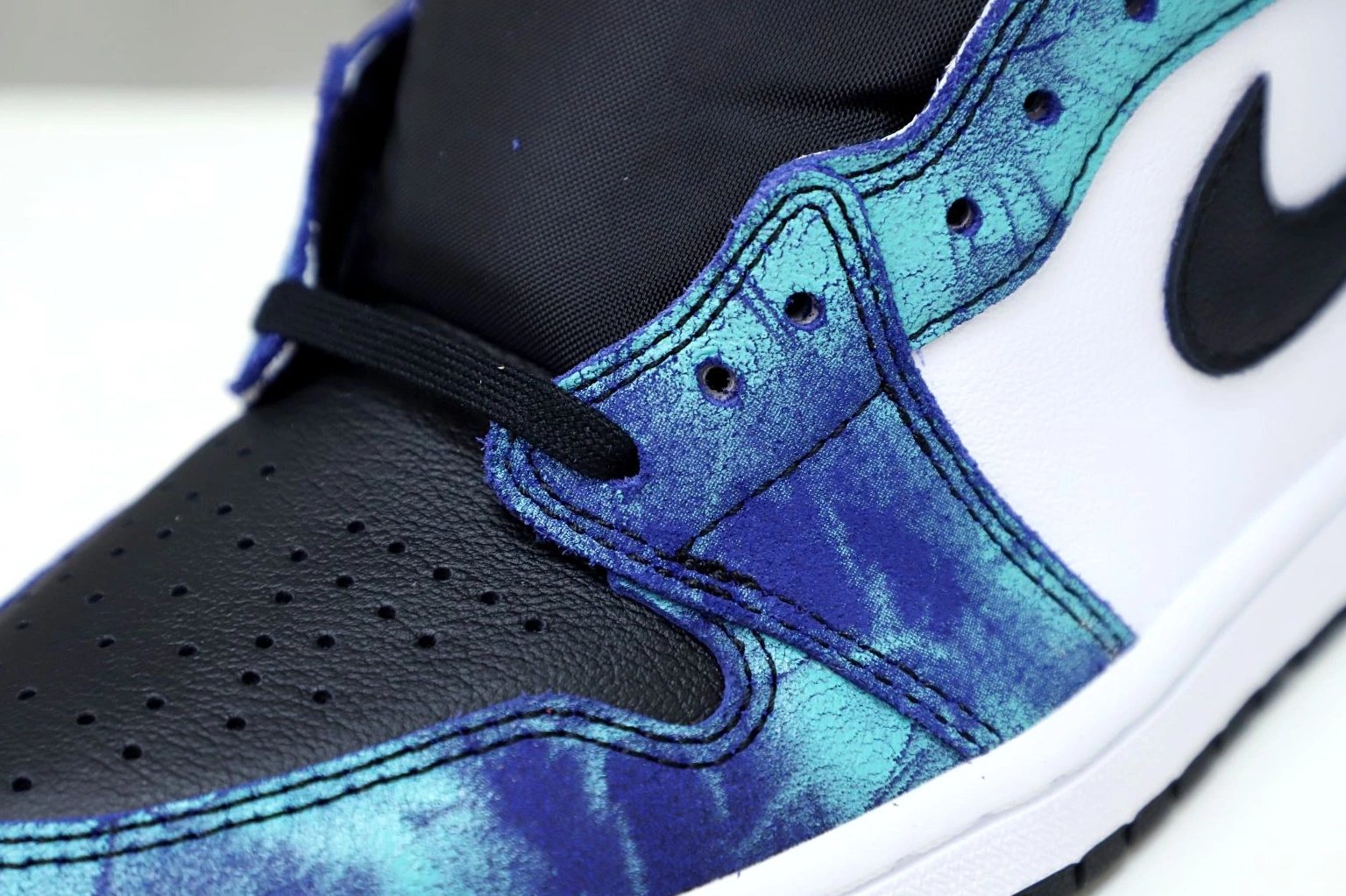 OG Air High  1 Tie-Dye Jordan 1025